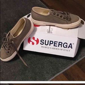 BRAND NEW Superga Taupe size 7.5